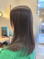 ウイバイファースト(u'i by first)&nbsp;サラサラツヤツヤ な美髪スタイル