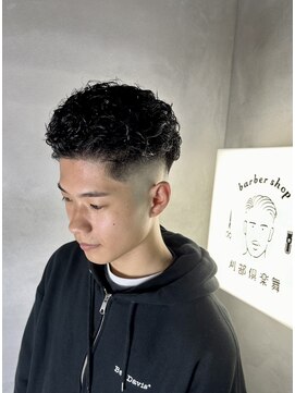 刈部倶楽舞 極道パーマ/黒髪極道パーマ/オールバックパーマ/リバースパーマ