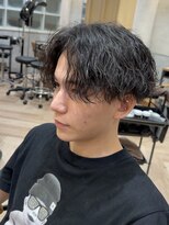 レイズ 名古屋駅(RAYS)&nbsp;波巻きスパイラルパーマ刈り上げセンターパート h
