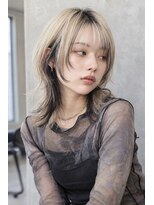 ユニオン(Union)&nbsp;ルーツカラー×ウルフカットのミディアムレイヤー