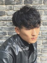 サイドスッキリ！無造作ツーブロックマッシュ