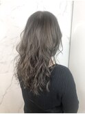 カーキアッシュ×ほつれウェーブ