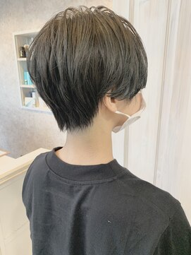 キャアリー(Caary) 福山市美容室Caary 人気急上昇 暗髪 ハンサムショート