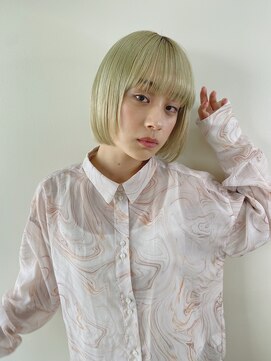 ピズム(PISM) ペールグリーン/顔まわりカット