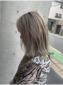 バレイヤージュ ブリーチ ハイライト
