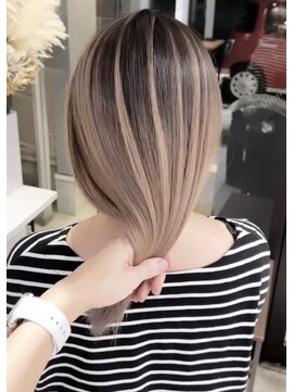 アール(ART) バレイヤージュ