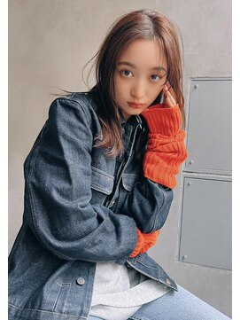 エイミー(Aimee) Aimee 町田 20代大人可愛いレイヤーボブ×艶髪ベージュ