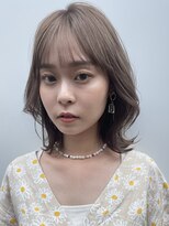 ベージュカラーくびれボブ【肥田亜沙美】