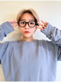 抜け感のあるハイトーンショート◎