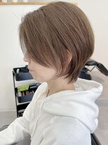 スリー(Th:ree)&nbsp;大人可愛い20代30代40代丸みとくびれショートボブ◎