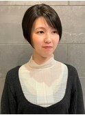 前下がりショート 艶感 大人ショート 顔周りカット アッシュ