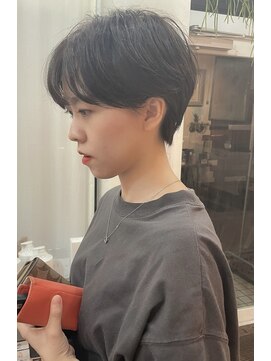 ヌニル(nunill) ショートカット×ひし形ショートボブ×前髪あり20代30代40代