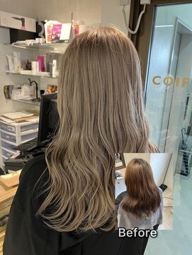 コワファースト長崎シャンプーボーイ 2nd(COIFF1RST 長崎 SHAMPOO BOY) 長崎 レイヤーカット 韓国 ホワイトベージュ