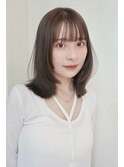 レイヤーカット ミディアムレイヤー 顔周りレイヤー 秋色