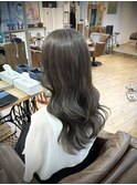 くすみベージュ