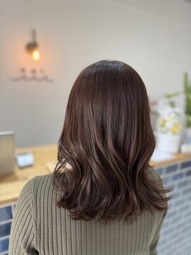 カイ(kai) 潤髪☆ミディアムレイヤー