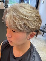 ジュンヌオム リンカラン(Jeune Homme LINGKARAN)&nbsp;センターパート×ホワイトベージュ