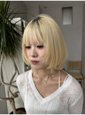 海外レイヤーカットハッシュカットグレージュ