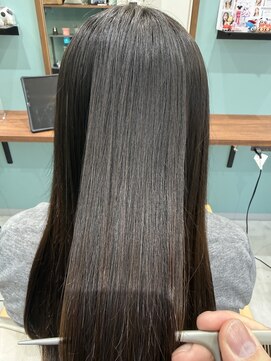 ロサ ブランシェ バイ エスト(Rosa Blanche by est) 縮毛矯正