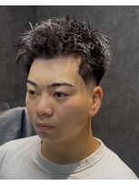 ログ(.6 ROGU)&nbsp;松山メンズカット/バーバー/シェービング/フェード/メンズパーマ
