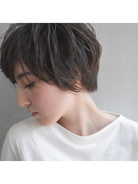 ユノ(juno) 大人シックショート