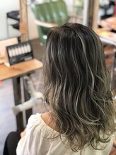 ラブロ サロン(Salon) ハイライトグレージュ