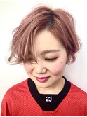ショートボブ
