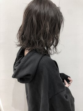 ネイヴィル オモテサンドウ(navile omotesando) ☆ブリーチなしグレージュカラーボブ☆