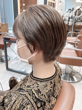 ネオリーブギンザ 銀座店(Neolive GINZA) 朝のスタイリングが楽チンショートとくすみベージュ