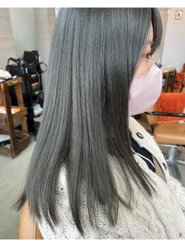 ルチェア ヘア(Lucea Hair) グリーンシルバーカラー