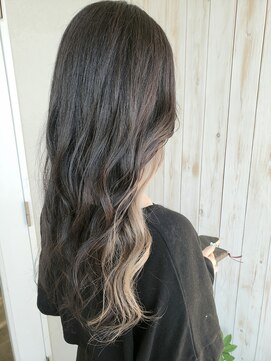 ルシード スタイル オルガ(LUCIDO STYLE Orga) 10代20代 チラ見せイヤリングカラー ホワイトベージュ