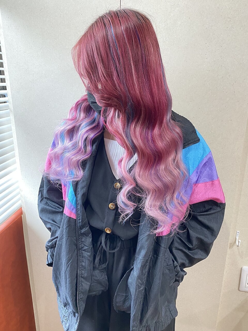 ビビッドピンクを 40シールエクステ ビビッドピンクを 40シールエクステ