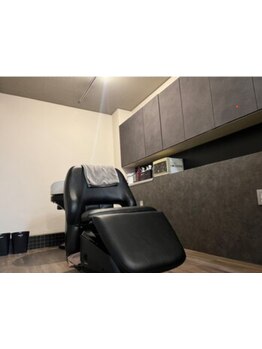 マンツーマン施術のため大型店が苦手な方にもおススメ♪髪のお悩み・理想を“Rebre”にご相談ください◎