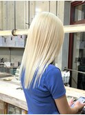 ホワイトブロンド抜きっぱなしトリプルカラーハイトーンブリーチ