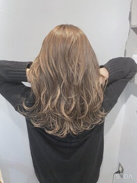 ヘア ケア ディエイチケー(HAIR CARE DHK) ロング×ブルーグレージュ