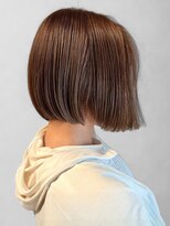 ロカ バイ ティアトロ ヘア サロン(ROCA by teatro hair salon)&nbsp;ブラウンベージュ ショートボブ ぱつっとボブ 縮毛矯正 髪質改善