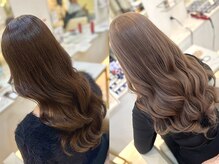 思わず振り向きたくなる程よい抜け感と品の良いスタイルを提案