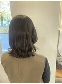 大人気！暗めオリーブカラーで冬らしさアップ