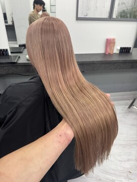 ミルクティーベージュ