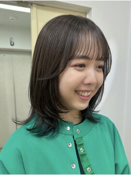 CHERE【シェール】 ウルフレイヤー レイヤーカット ミディアムレイヤー