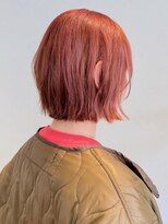 ラレヴ(Le Reve) ピンクブラウン ブリーチ ダブルカラー 切りっぱなしボブ 20代