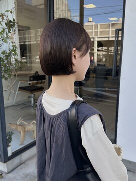 ハロウ 岡山ボブ髪質改善トリートメント前髪縮毛矯正メテオストレート