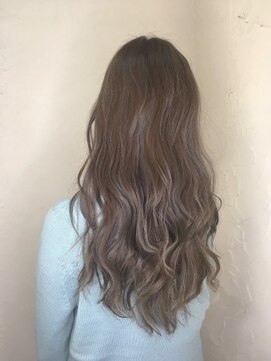 レイール 下北沢(Reir) 【reir下北沢】*フェザーロング+ソフトグレージュ*