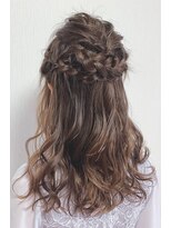 リッチオ(Riccio) ハーフアップ