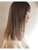 ミルクティぱつん_毛先パーマことりベージュウォーターフォール