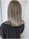 ホワイトグレージュグラデーション★　藤原