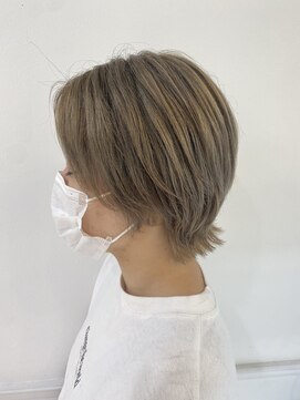 アプリバイリアン 浦和2号店(appri by Rien) ベージュ/ウルフカット/くびれヘア