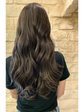 オレロ 国立(olelo) 暗めカラー/グランマッシュ/デザインカラー/フェザーパーマ/国立