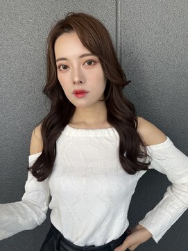 ロンド ストラーダ 心斎橋(Lond strada) 韓国前髪顔周りロング×デザインカラー[心斎橋/髪質改善]