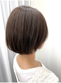 ショートボブ/グレーベージュ［池袋駅 髪質改善 ］